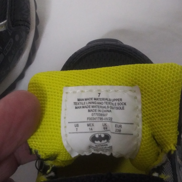 Batman Light Up Sneakers - Picture 7 of 9